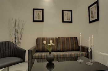 residence suites hotel