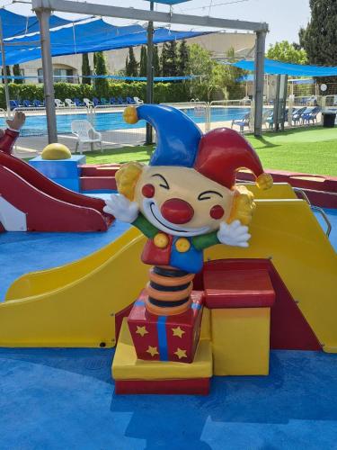 shoresh green hills family suites hotel