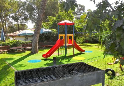 shoresh green hills family suites hotel