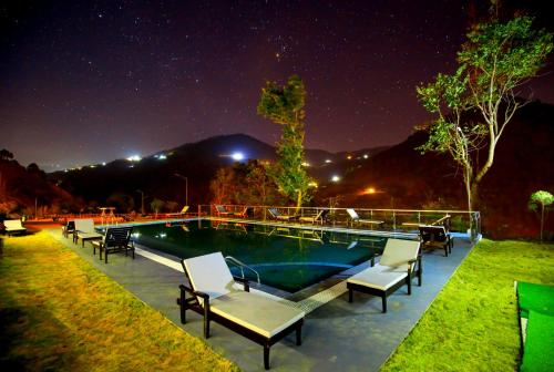 Banjara Mountain Retreat Chail Hills,Kandaghat>>Chail,4 star