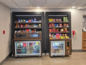 Hampton Inn Commerce,Atlanta>>Athens,3 star