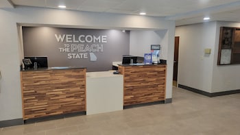 Hampton Inn Commerce,Atlanta>>Athens,3 star