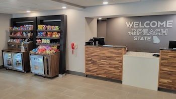 Hampton Inn Commerce,Atlanta>>Athens,3 star