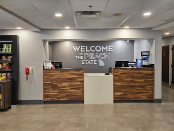 Hampton Inn Commerce,Atlanta>>Athens,3 star