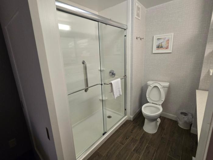 hampton inn commerce