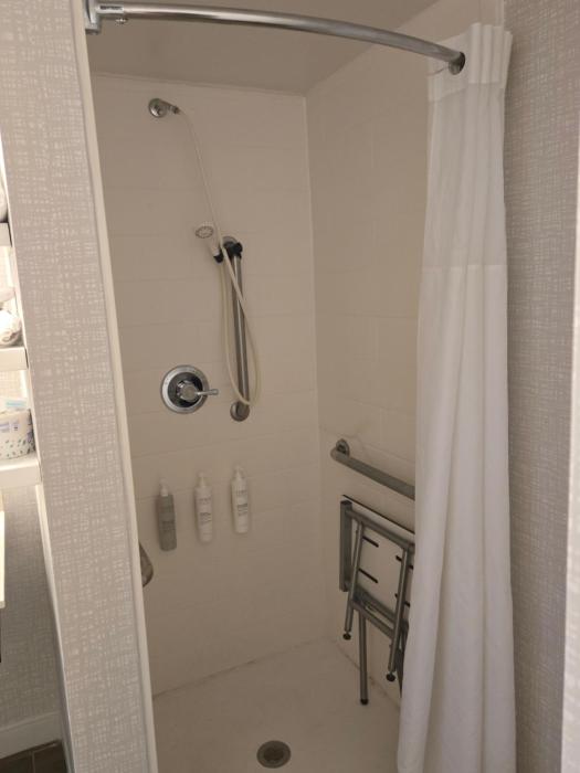 hampton inn commerce