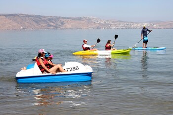 ein gev holiday resort