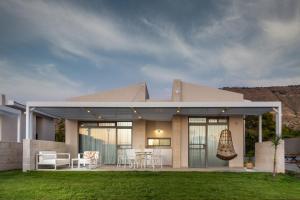 ein gev holiday resort