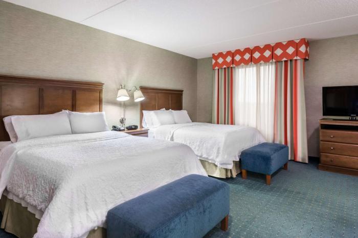 hampton inn and suites columbus polaris