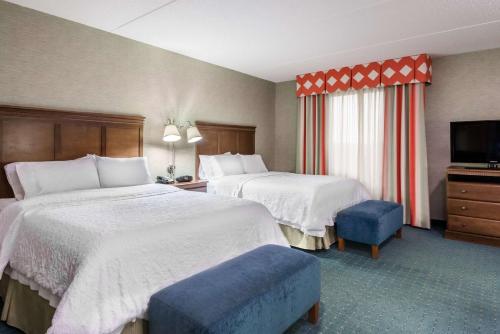 hampton inn and suites columbus polaris