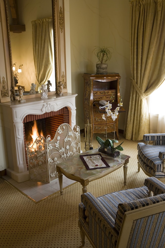 la grange de conde chateaux et hotels collection