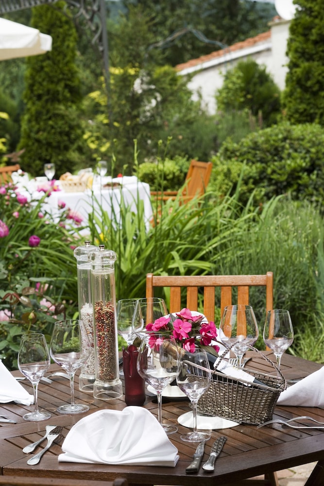 la grange de conde chateaux et hotels collection