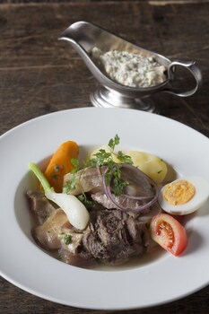 la grange de conde chateaux et hotels collection