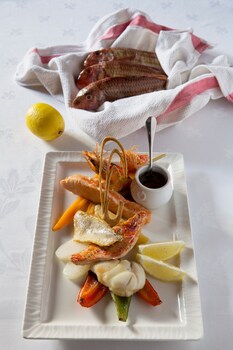 la grange de conde chateaux et hotels collection