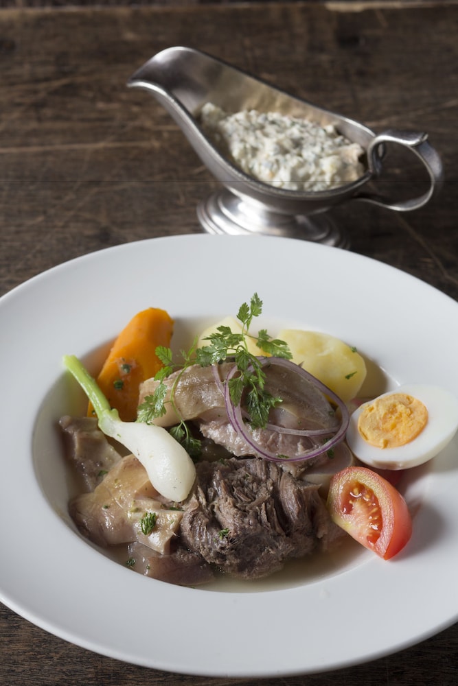 la grange de conde chateaux et hotels collection