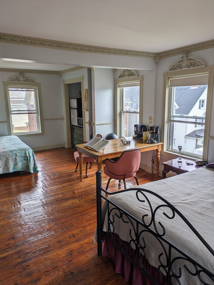 the old parsonage bandb