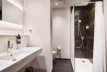 premier inn cologne city centre hotel