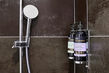 premier inn cologne city centre hotel