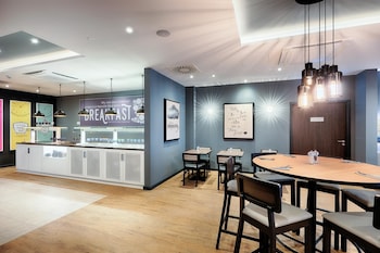 premier inn cologne city centre hotel