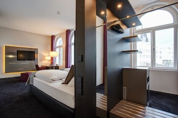 premier inn cologne city centre hotel