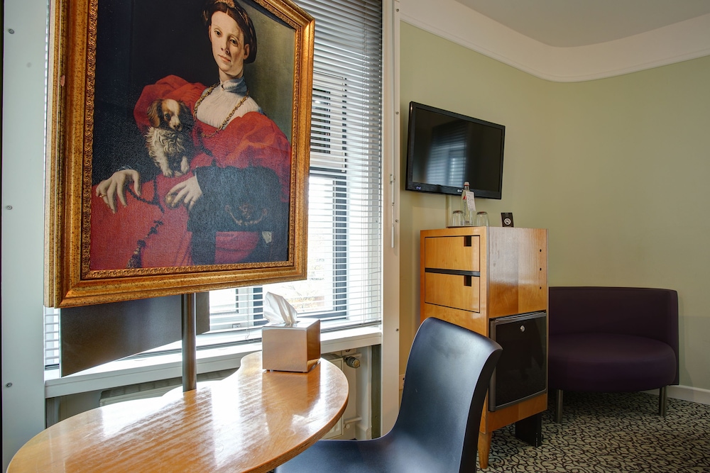 premier inn cologne city centre hotel