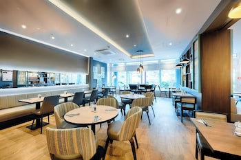 premier inn cologne city centre hotel