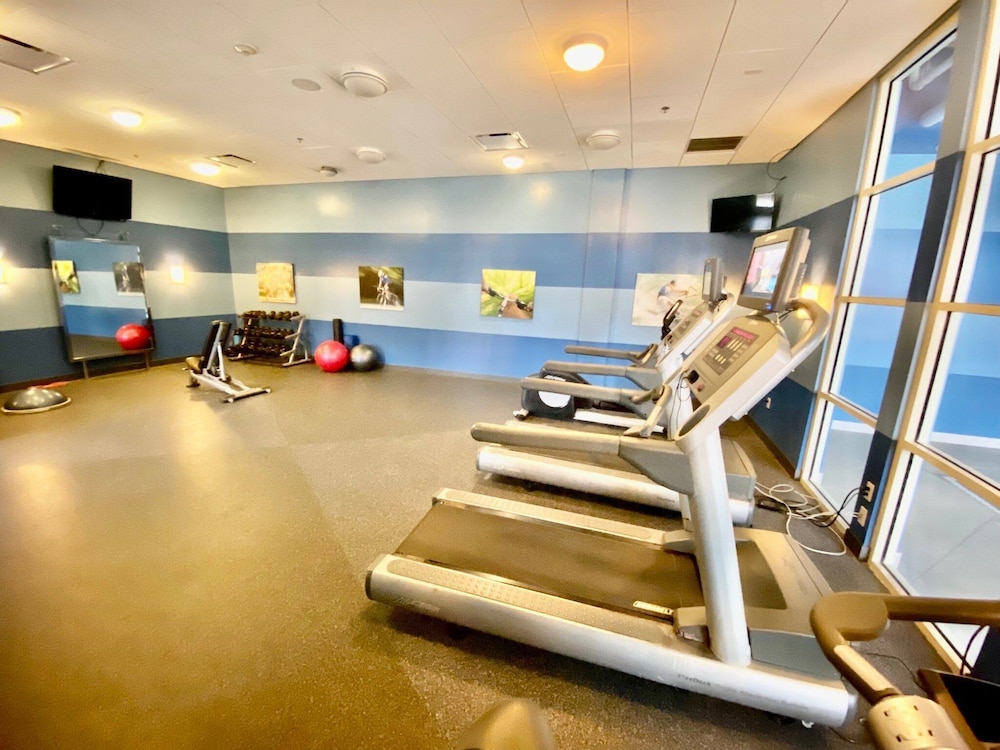 holiday inn express columbus airport easton by ihg
