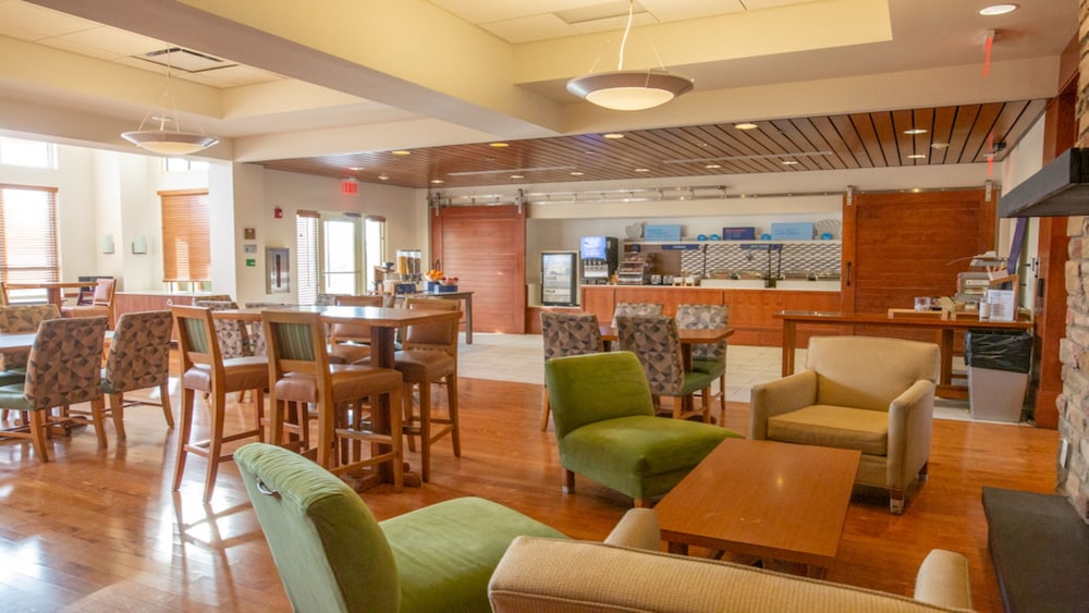 holiday inn express columbus airport easton by ihg