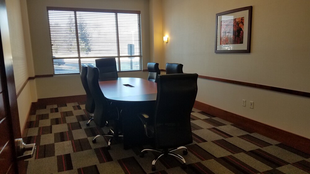 holiday inn express columbus airport easton by ihg