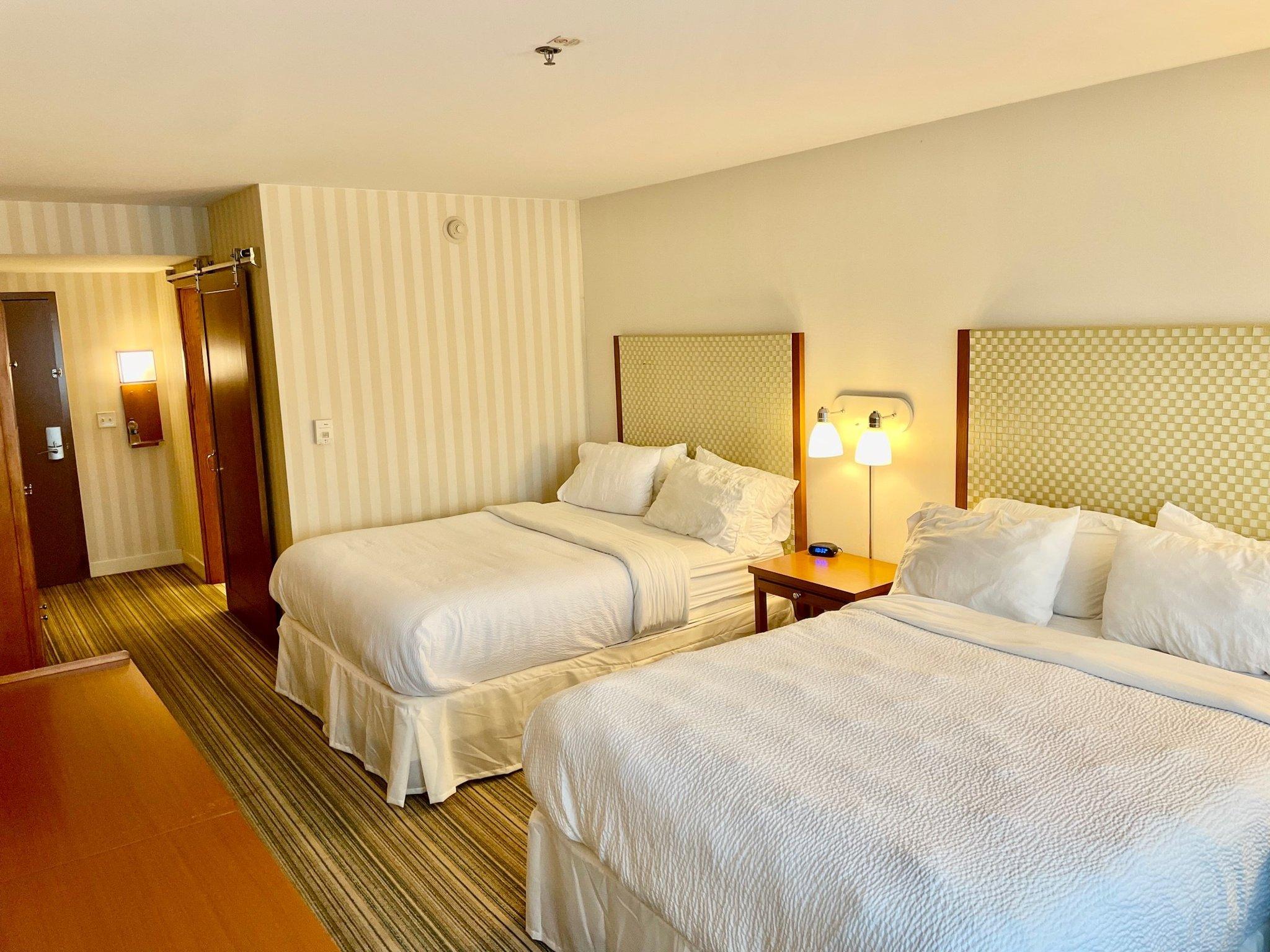 holiday inn express columbus airport easton by ihg