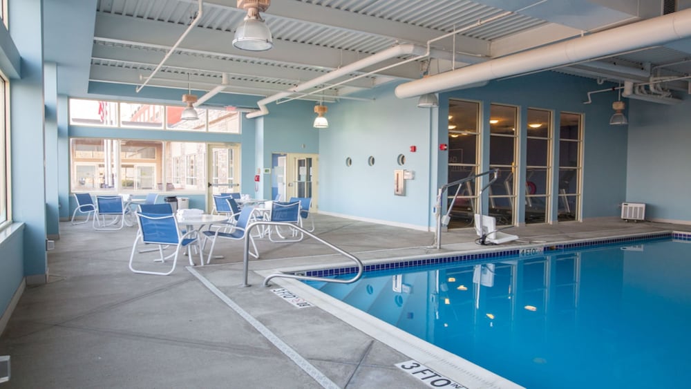 holiday inn express columbus airport easton by ihg