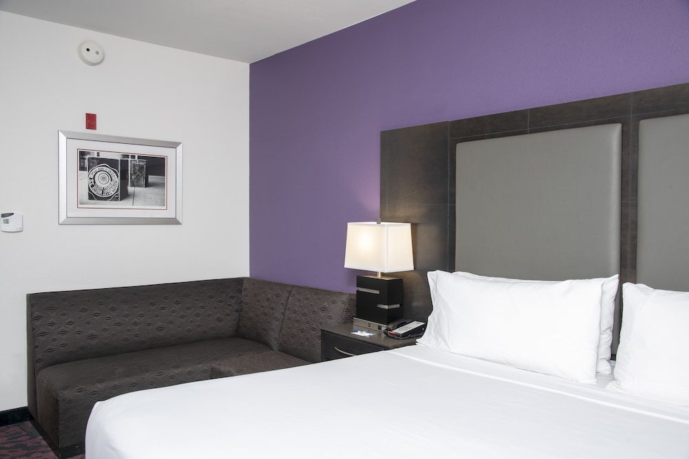holiday inn express hotels and suites columbus polaris parkway by ihg