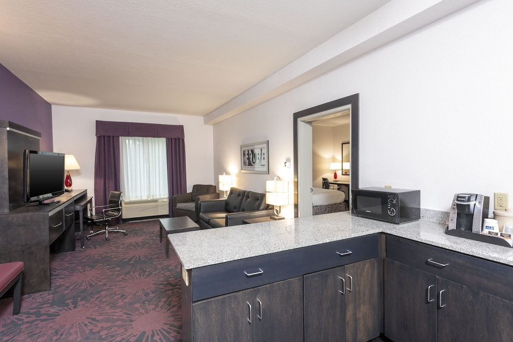 holiday inn express hotels and suites columbus polaris parkway by ihg