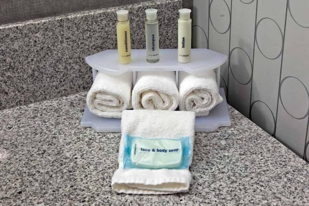 holiday inn express hotels and suites columbus polaris parkway by ihg
