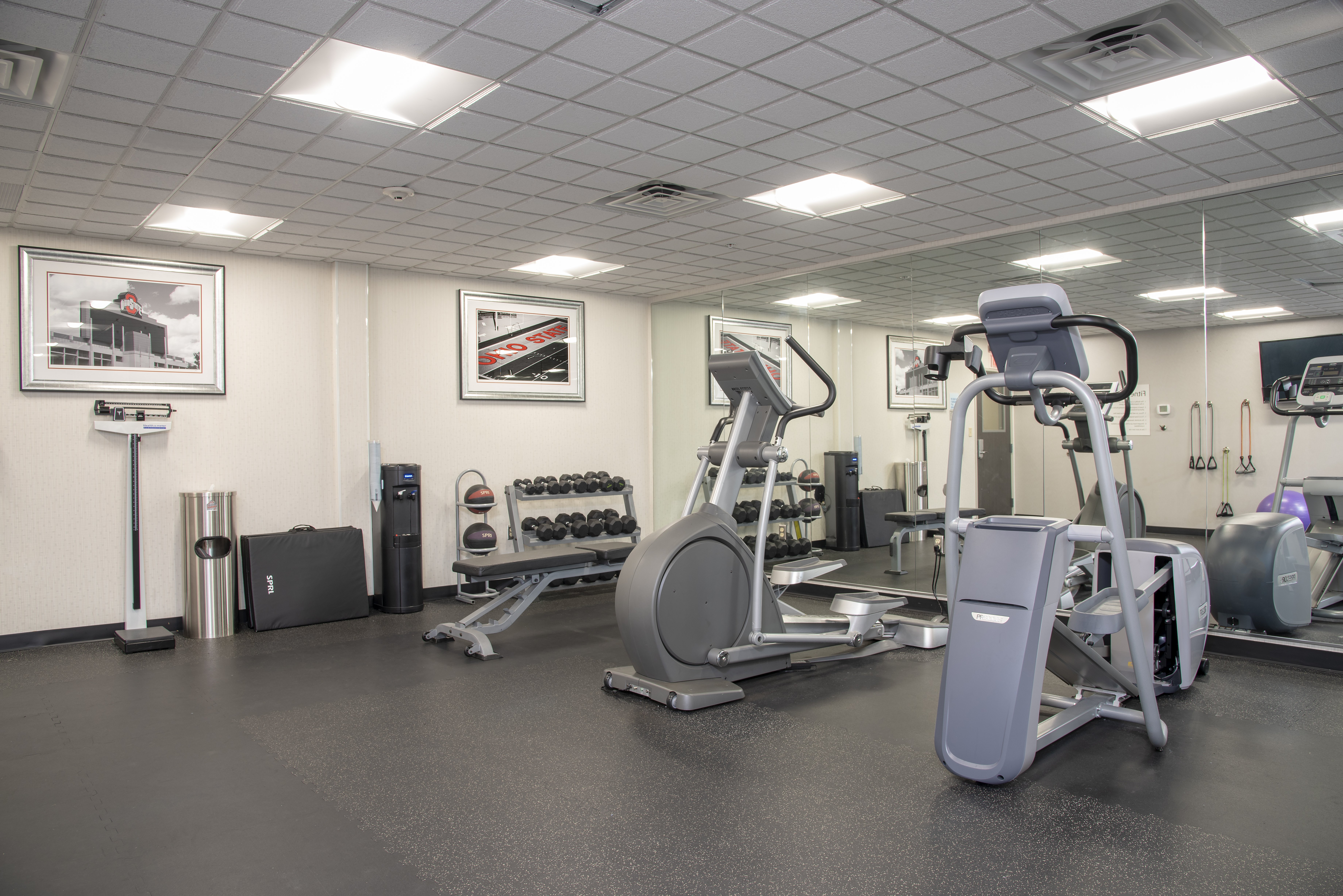 holiday inn express hotels and suites columbus polaris parkway by ihg