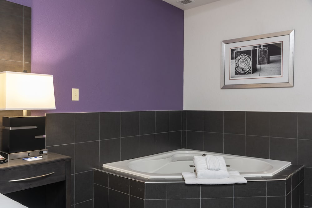 holiday inn express hotels and suites columbus polaris parkway by ihg