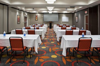 holiday inn columbus hilliard by ihg