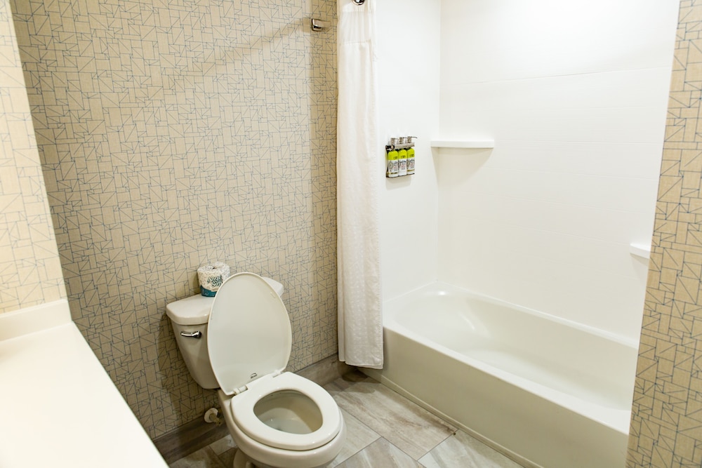 holiday inn express columbus dublin by ihg