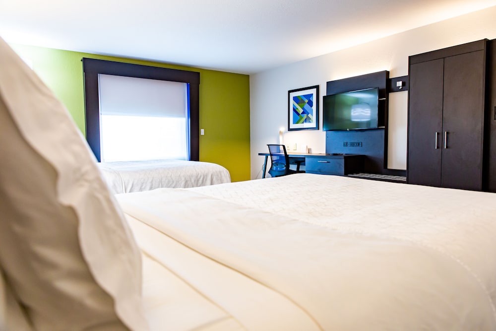 holiday inn express columbus dublin by ihg
