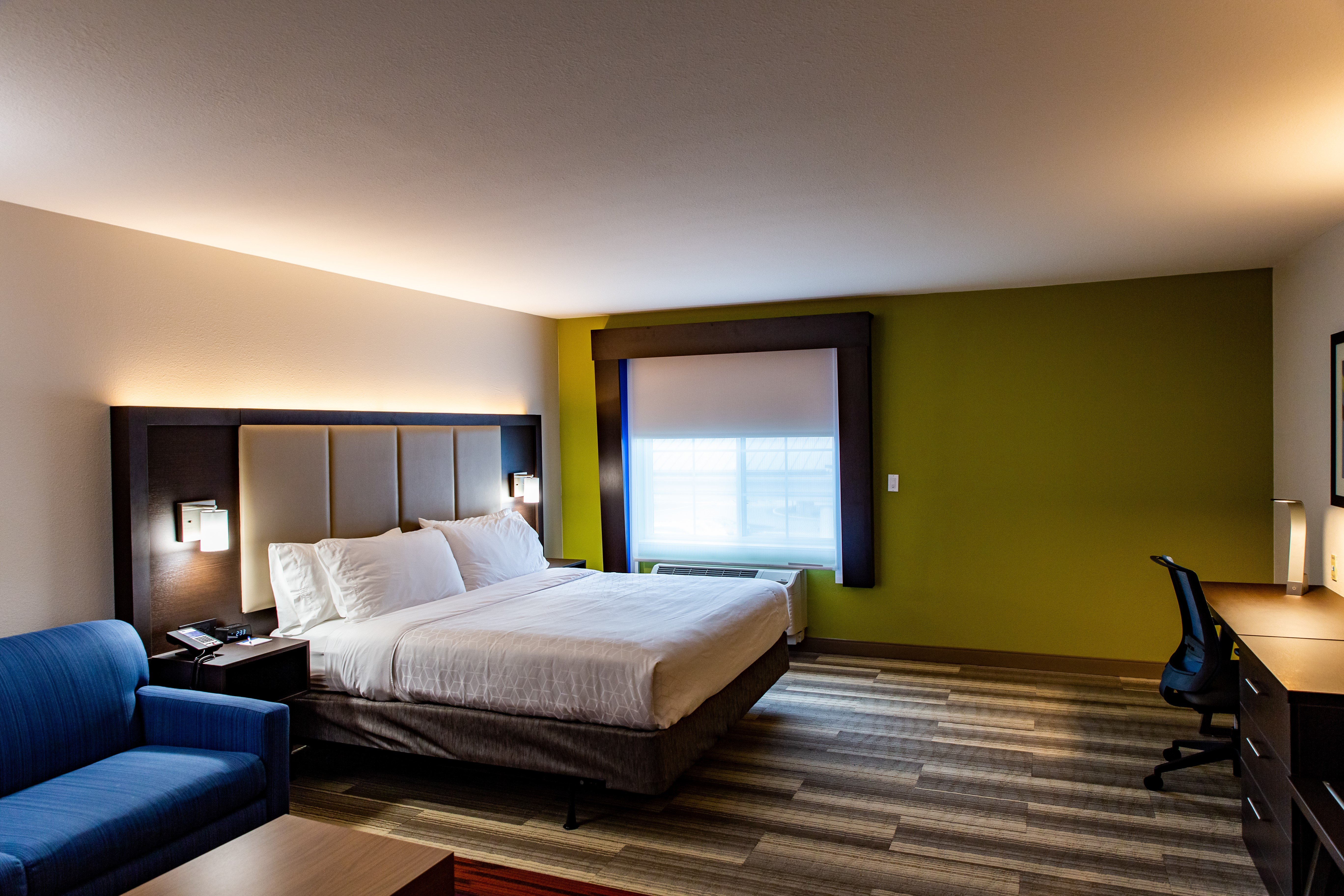 holiday inn express columbus dublin by ihg