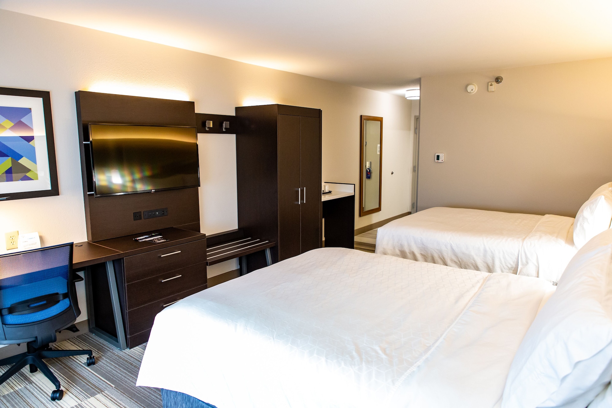 holiday inn express columbus dublin by ihg