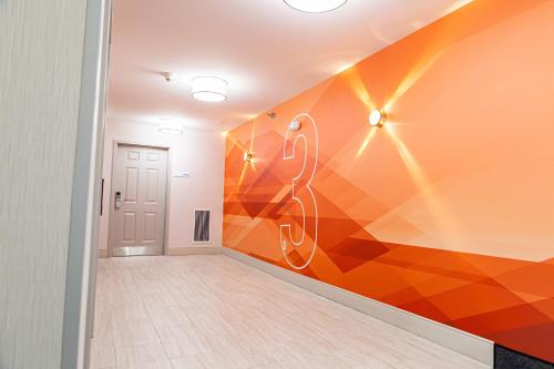 holiday inn express columbus dublin by ihg