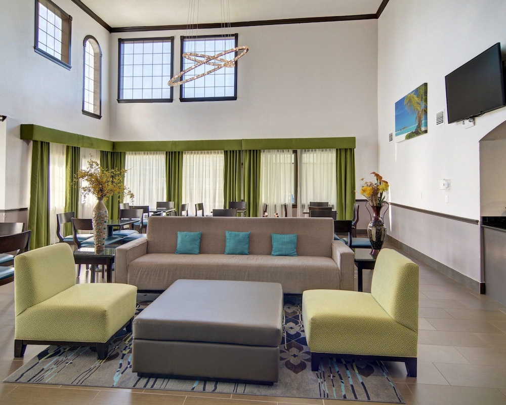 spark by hilton galveston