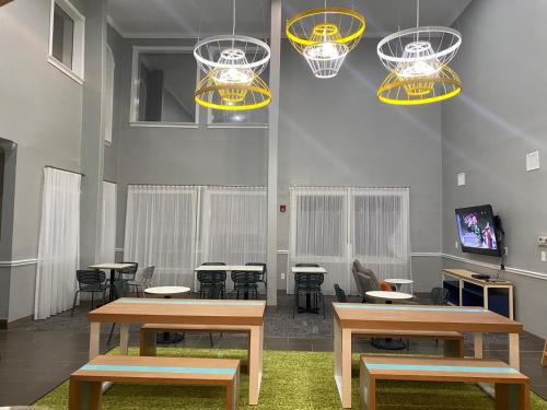 spark by hilton galveston