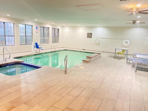 spark by hilton galveston