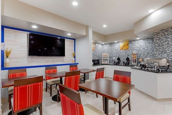 comfort inn and suites