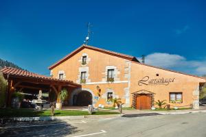 hotel larranaga