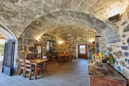 hotel larranaga