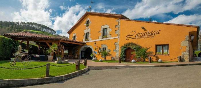 hotel larranaga