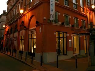 ours blanc toulouse centre